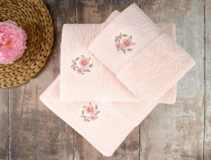 LOYA Pink (розовый) полотенце банное
